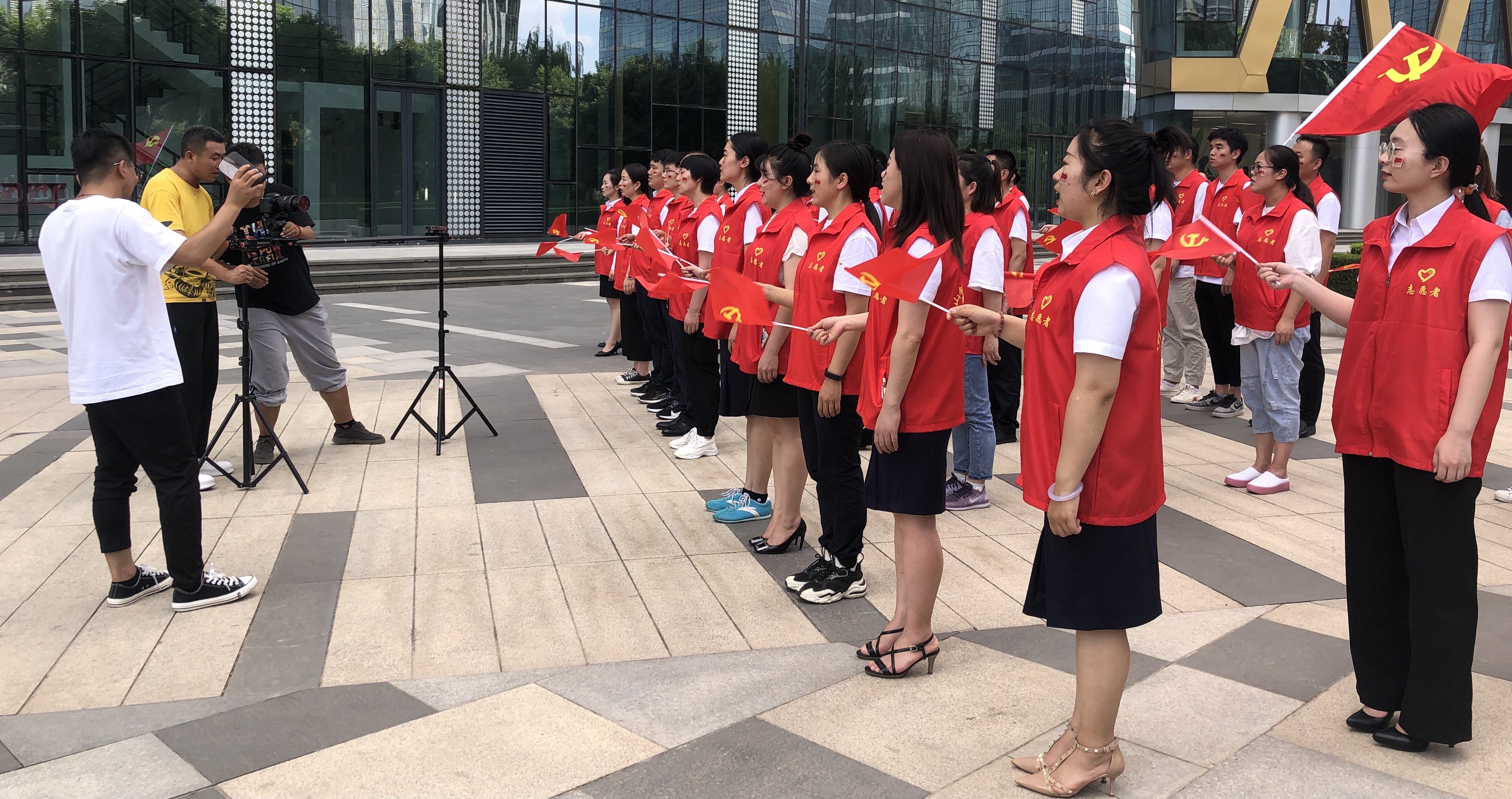 建党100周年，陕投华山创业MV微视频拍摄现场(图2)